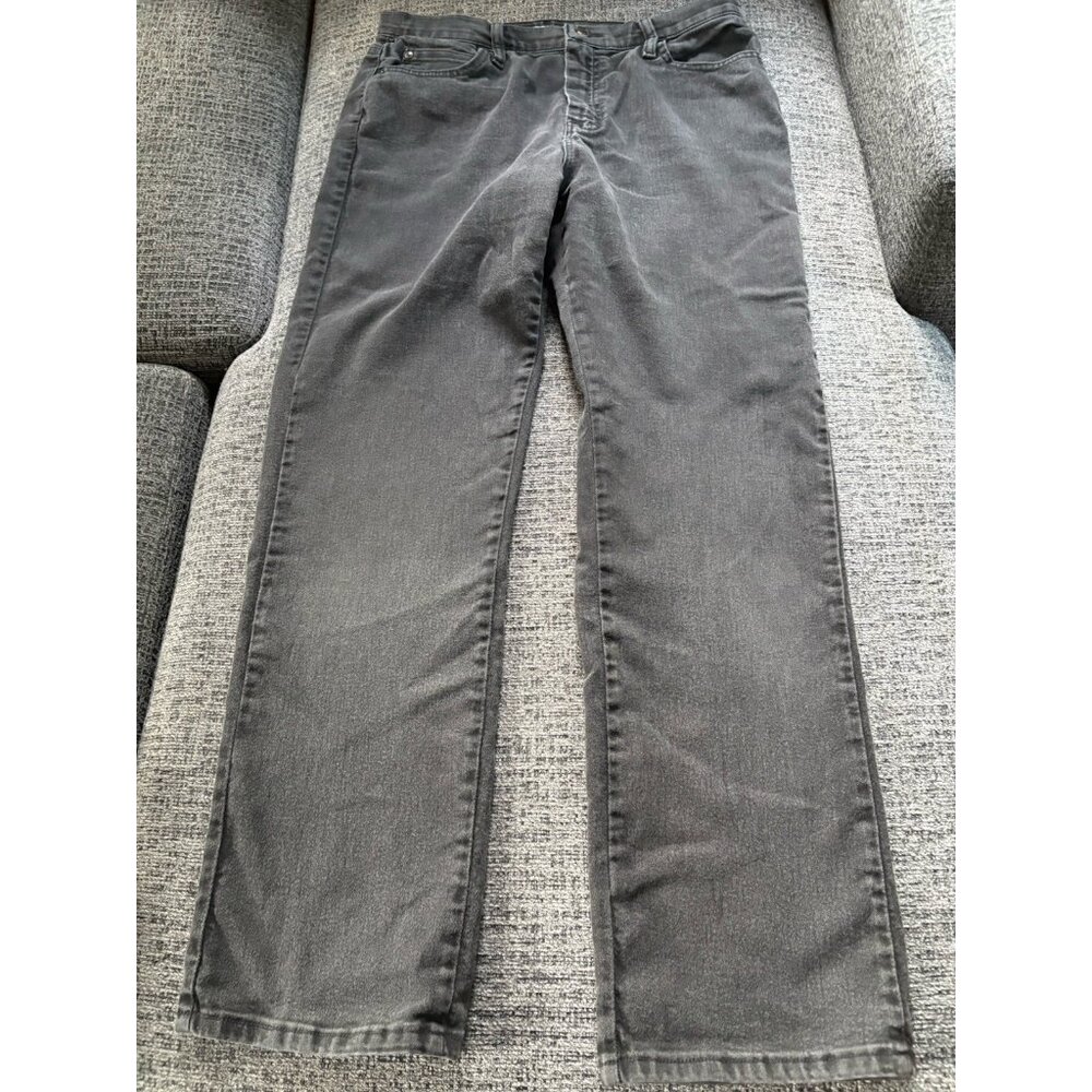 Lee Relaxed Fit At The Waist Faded Black Straight Leg Jeans 12 Medium 3051804